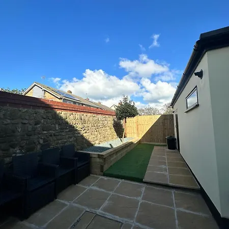 Bronte Cottage - Quirky, Central, 2Bed, Seaside Hornsea Exterior photo
