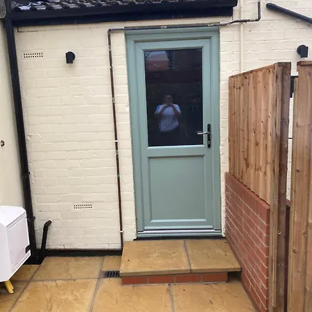 Bronte Cottage - Quirky, Central, 2Bed, Seaside Hornsea Exterior photo
